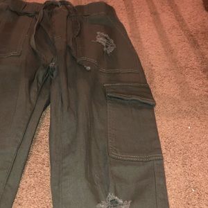 Green cargo pants